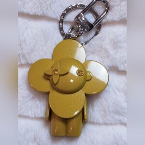 Vivi Yellow Keychain